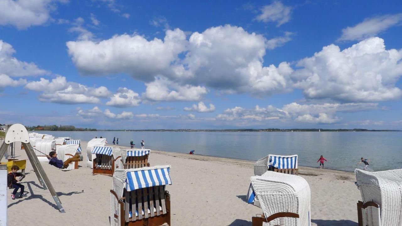 Seeblick II - Gemuetliche 60Qm - Ganzes Haus - 50M Zum Naturstrand - Mit Terrasse Und Grossem Garten Glücksburg Extérieur photo